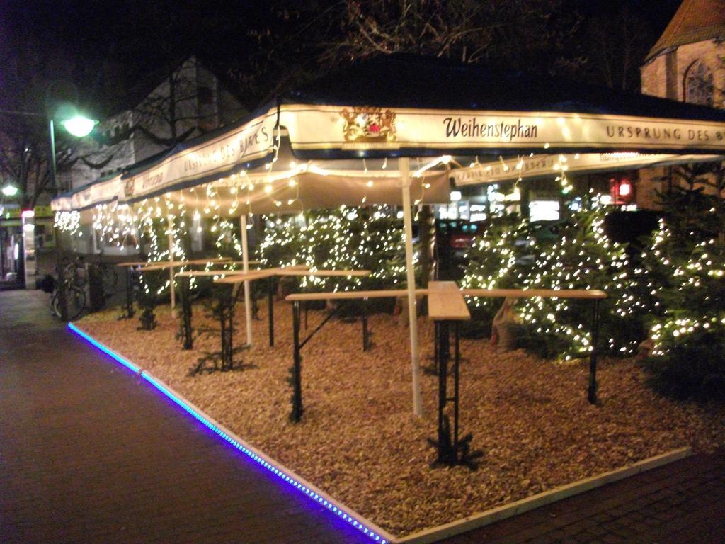 ווינזן Hotel Zum Weissen Ross מראה חיצוני תמונה